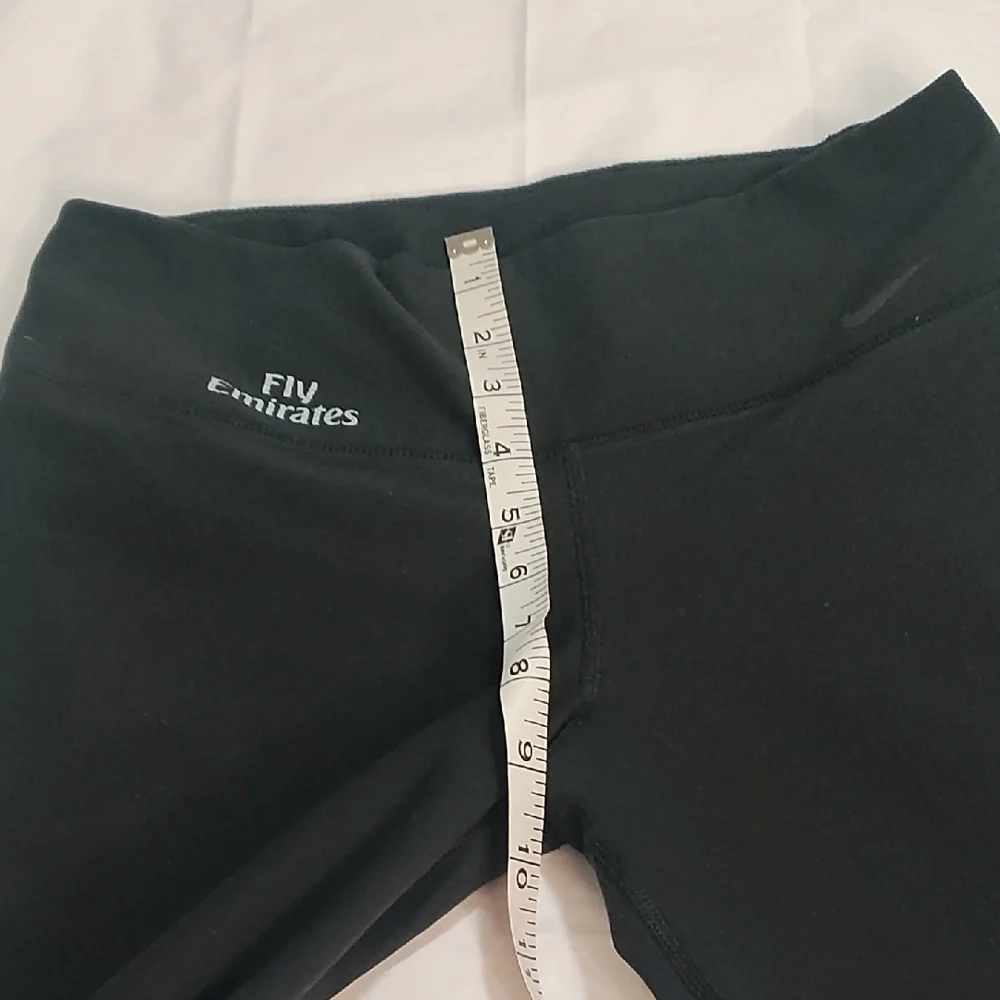Nike Black‎ Performance Capris